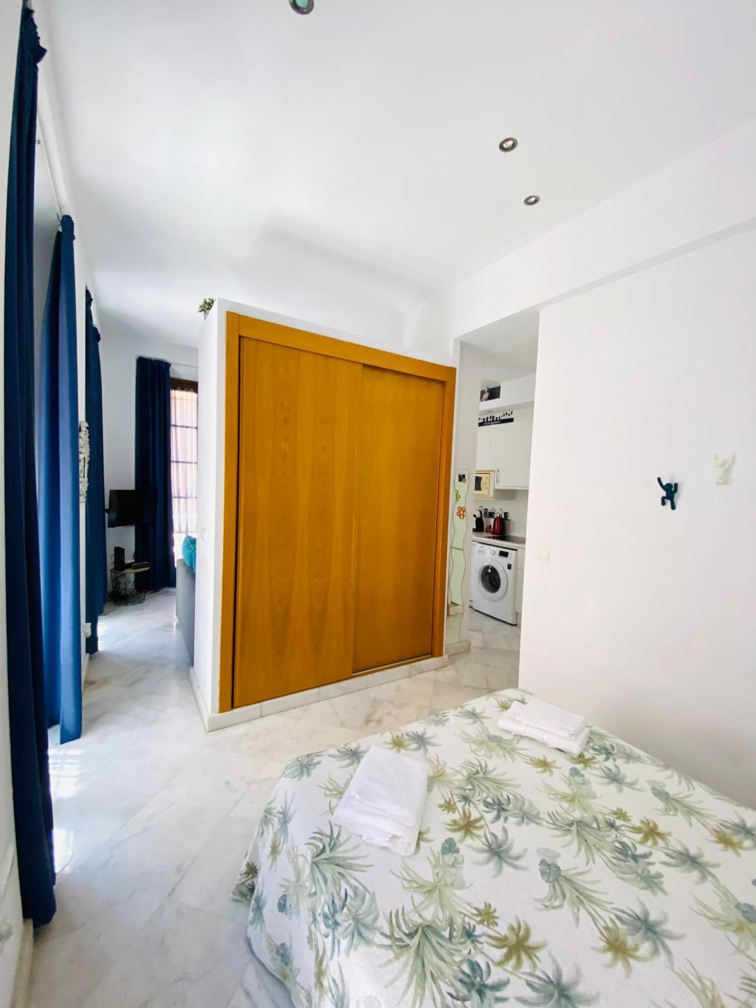 Apartamento En El Centro De Malaga Bagian luar foto